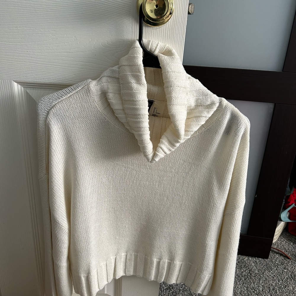 Cream cropped sweater